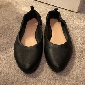 Banana Republic black leather ballerina flats